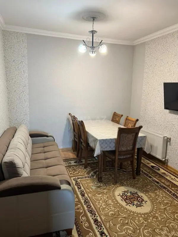 Satılır 7 otaqlı həyət evi 154 m²