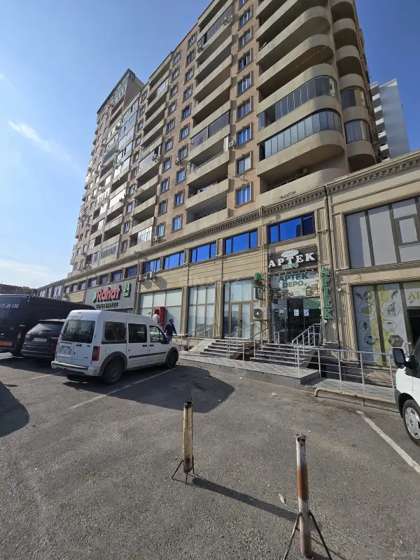 Satılır 3 otaqlı mənzil 62 m²