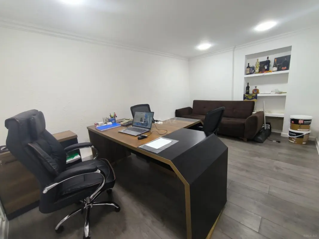 Kirayə verilir 2 otaqlı ofis 50 m²