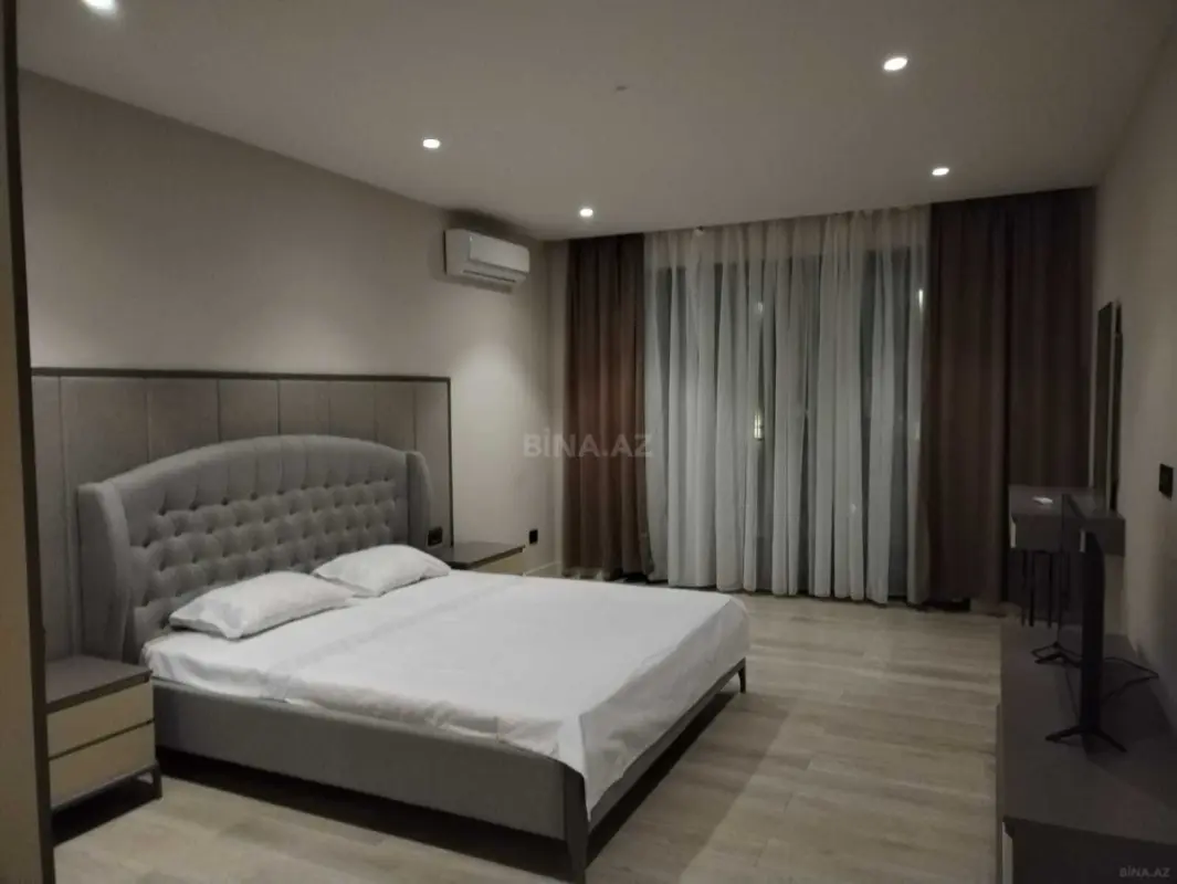 Kirayə verilir 3 otaqlı mənzil 130 m²