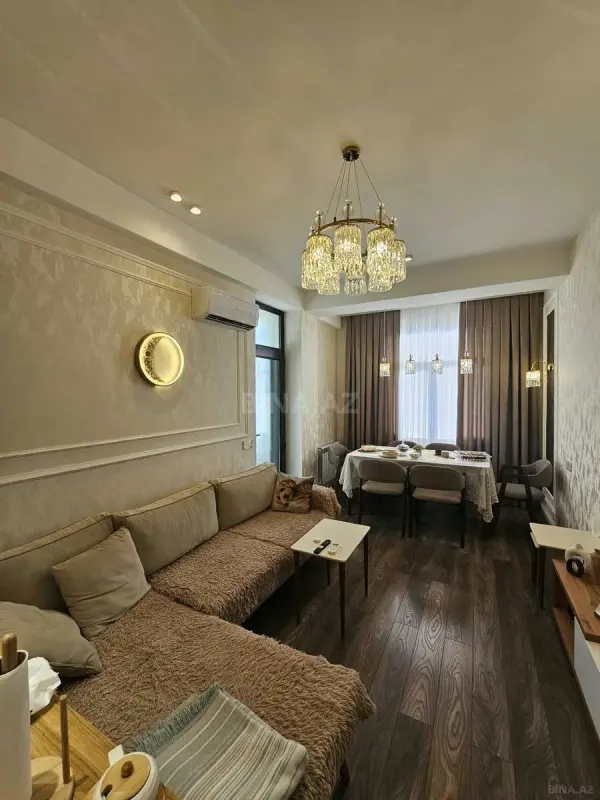 Satılır 2 otaqlı mənzil 63 m²