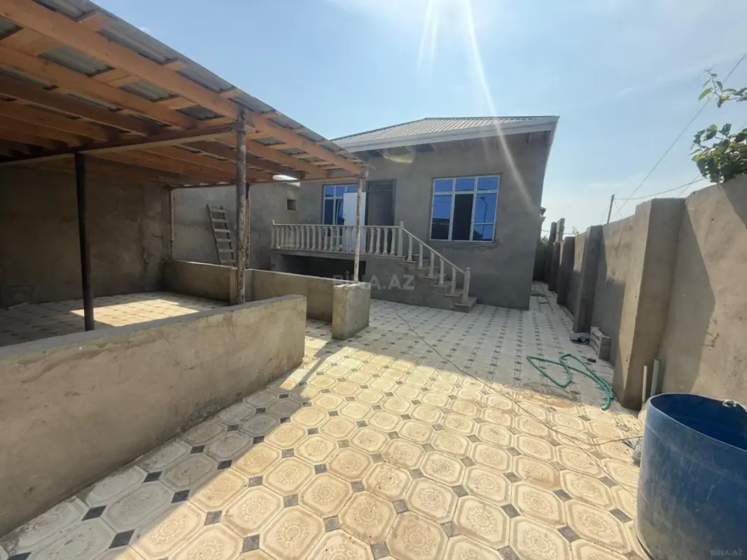 Satılır 3 otaqlı həyət evi 90 m²