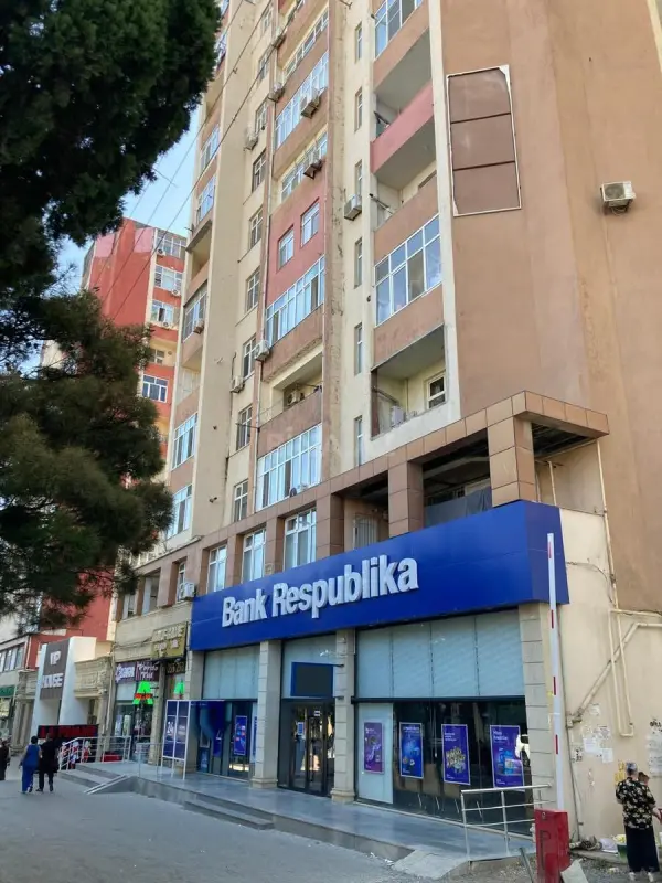 Satılır 2 otaqlı mənzil 74.5 m²