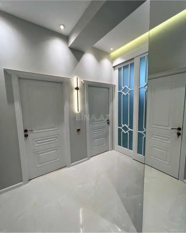 Satılır 2 otaqlı mənzil 70 m²