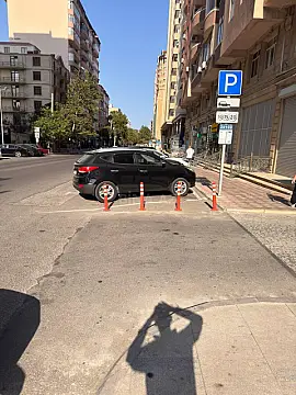 Kirayə verilir obyekt 250 m² — Bakı 250.00 m²