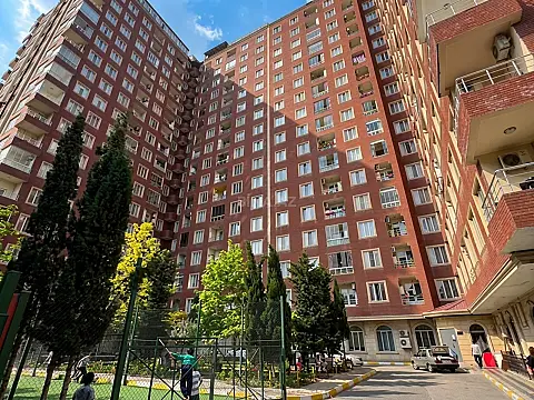 Satılır 2 otaqlı mənzil 72 m² — Bakı, Memar Əcəmi yanı 2 otaq 72.00 m²