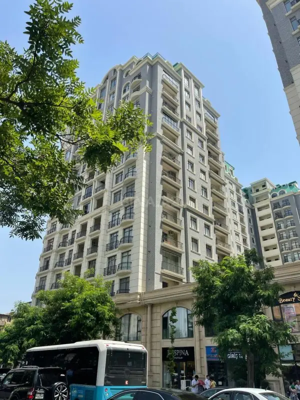 Satılır 2 otaqlı mənzil 75 m²