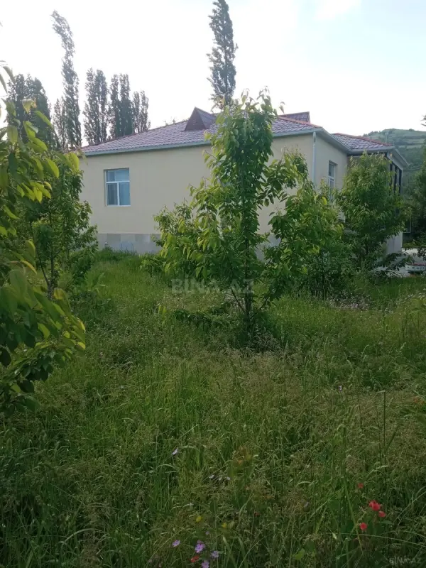 Kirayə verilir 3 otaqlı həyət evi 120 m²