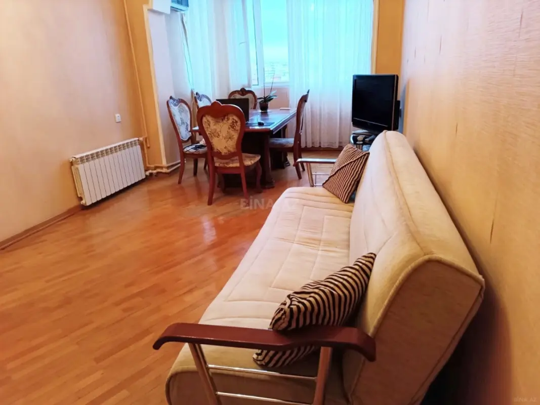 Satılır 2 otaqlı mənzil 52 m²