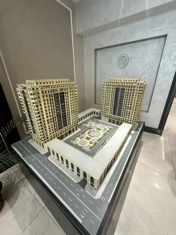 Satılır 3 otaqlı mənzil 168.1 m²
