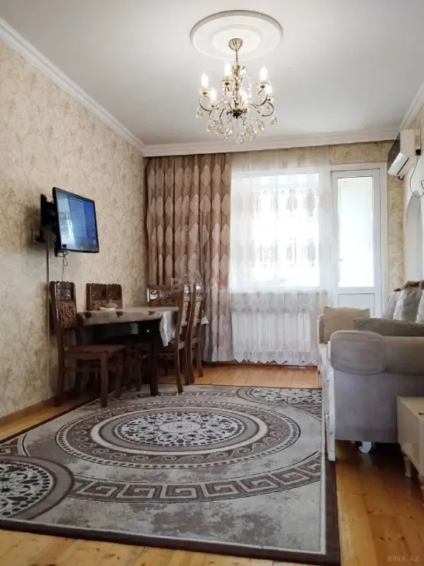 Satılır 2 otaqlı mənzil 55 m²