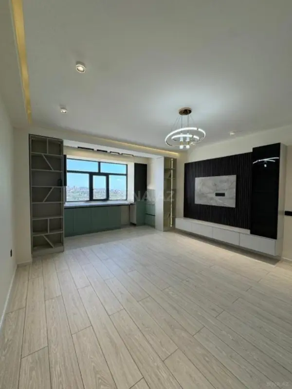 Satılır 3 otaqlı mənzil 82 m²