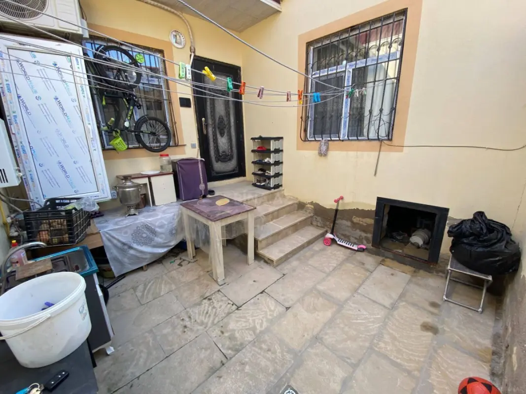 Satılır 2 otaqlı həyət evi 62 m²