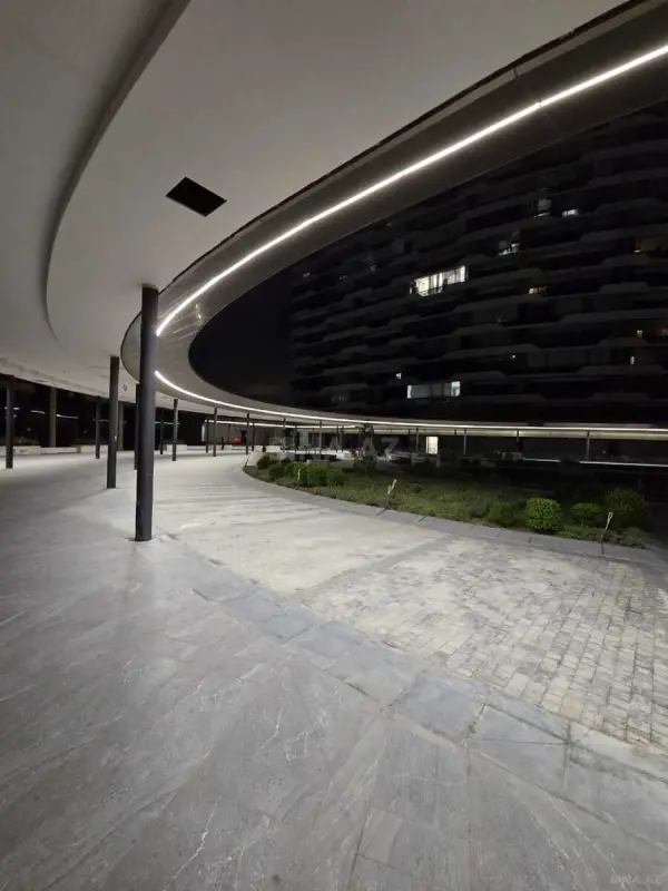 Satılır 2 otaqlı mənzil 75 m²