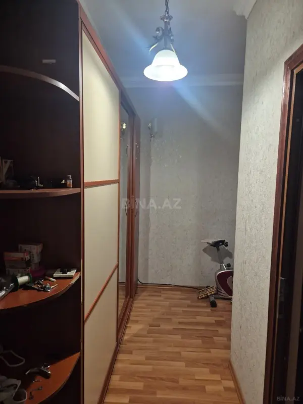 Kirayə verilir 2 otaqlı mənzil 85 m²