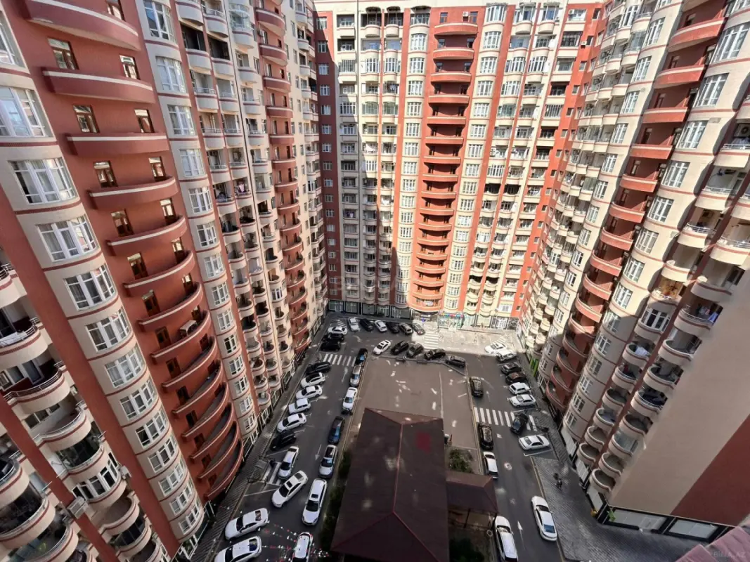 Satılır 3 otaqlı mənzil 100 m²