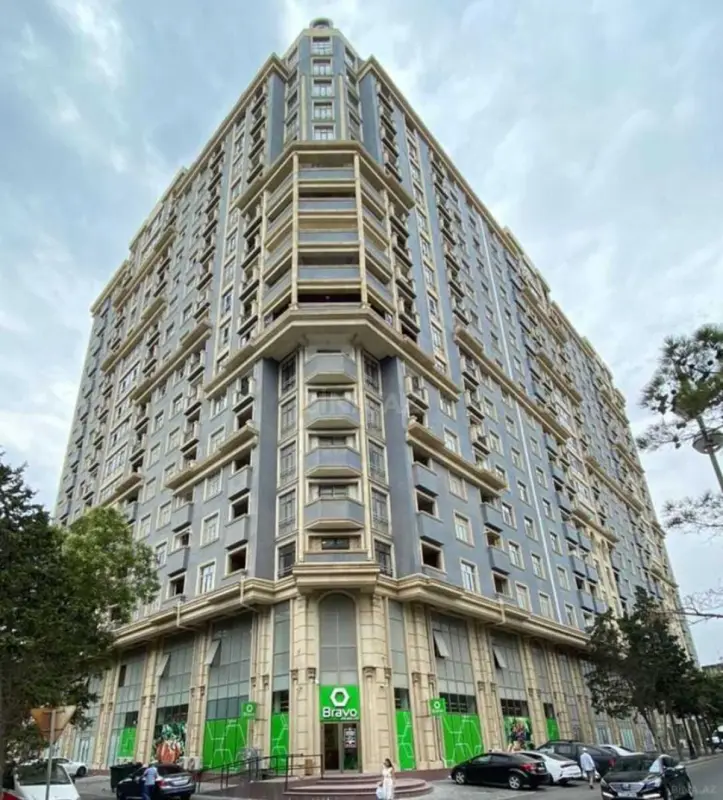 Satılır 3 otaqlı mənzil 81 m²