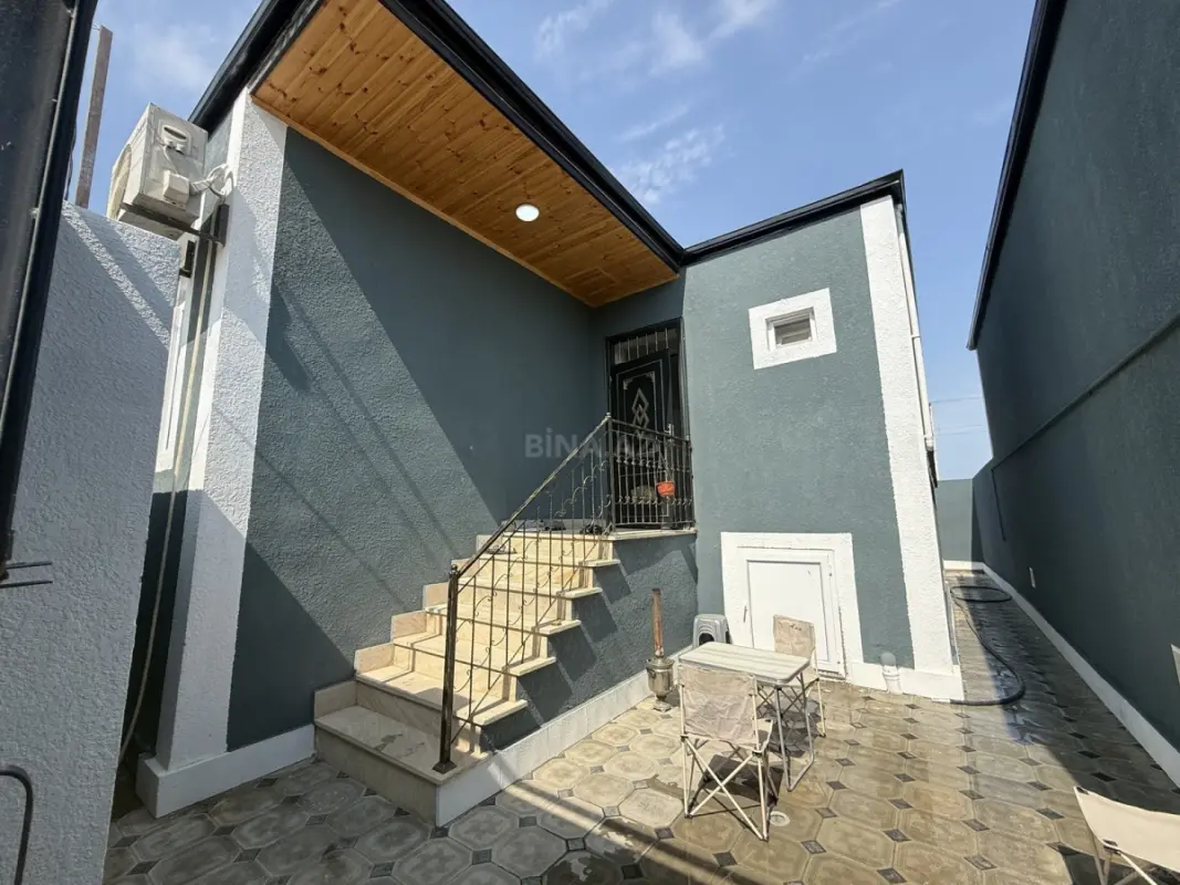 Satılır 2 otaqlı həyət evi 50 m²