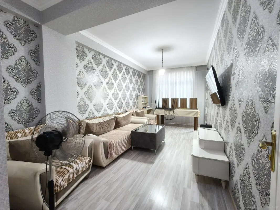 Satılır 2 otaqlı mənzil 68 m²