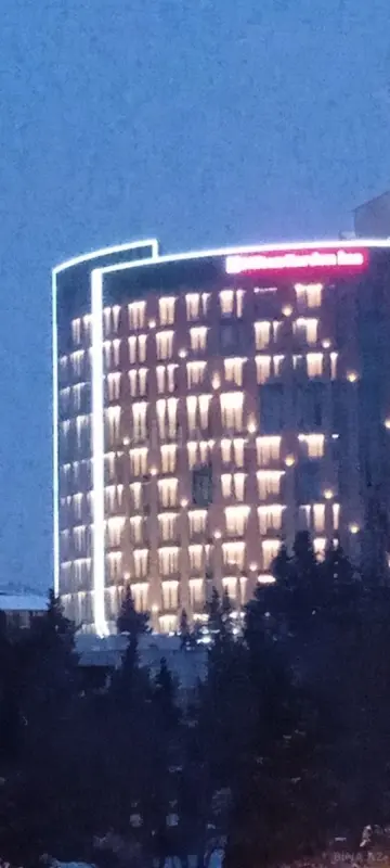Satılır 2 otaqlı mənzil 90 m²