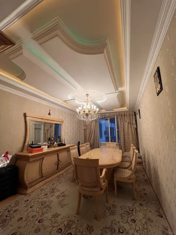 Kirayə verilir 3 otaqlı mənzil 140 m²