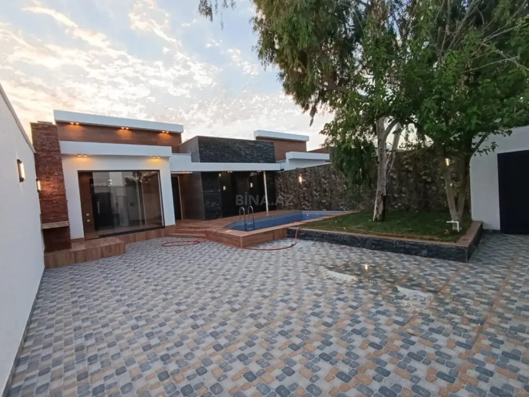 Satılır 4 otaqlı həyət evi 150 m²