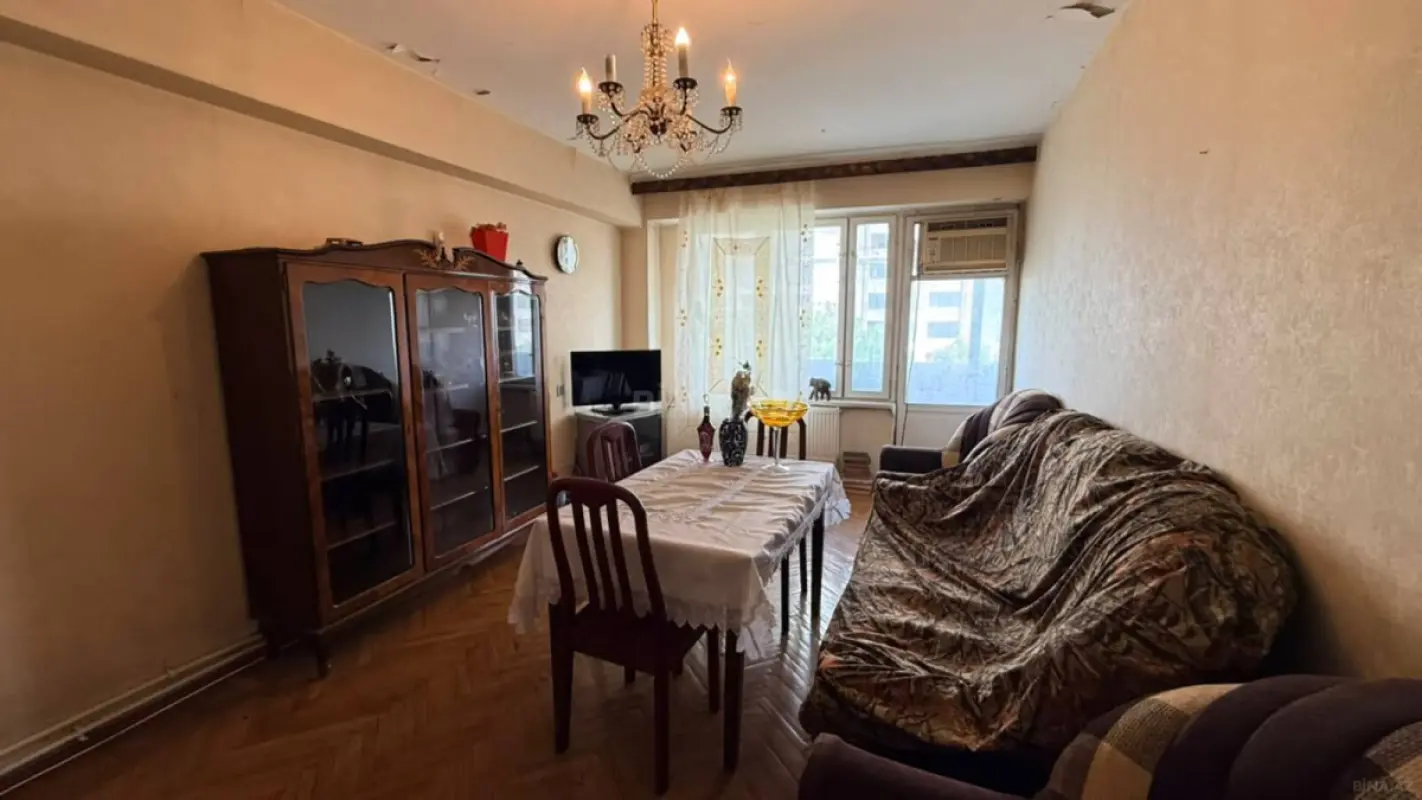 Satılır 3 otaqlı mənzil 90 m²