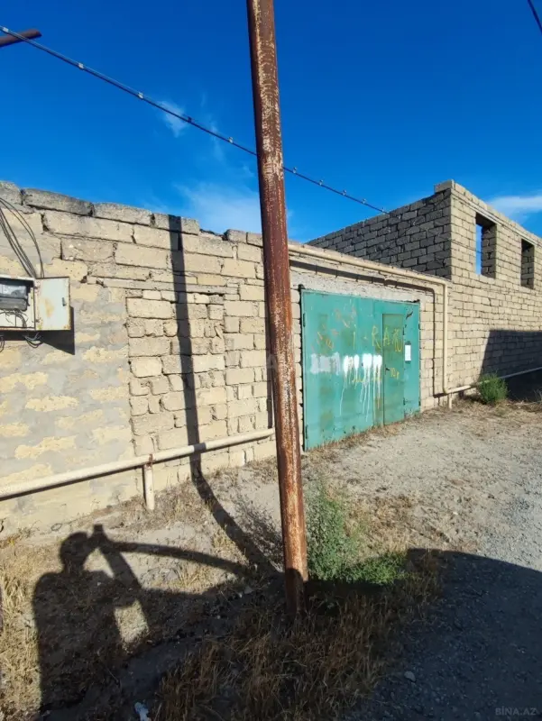Satılır 4 otaqlı həyət evi 100 m²