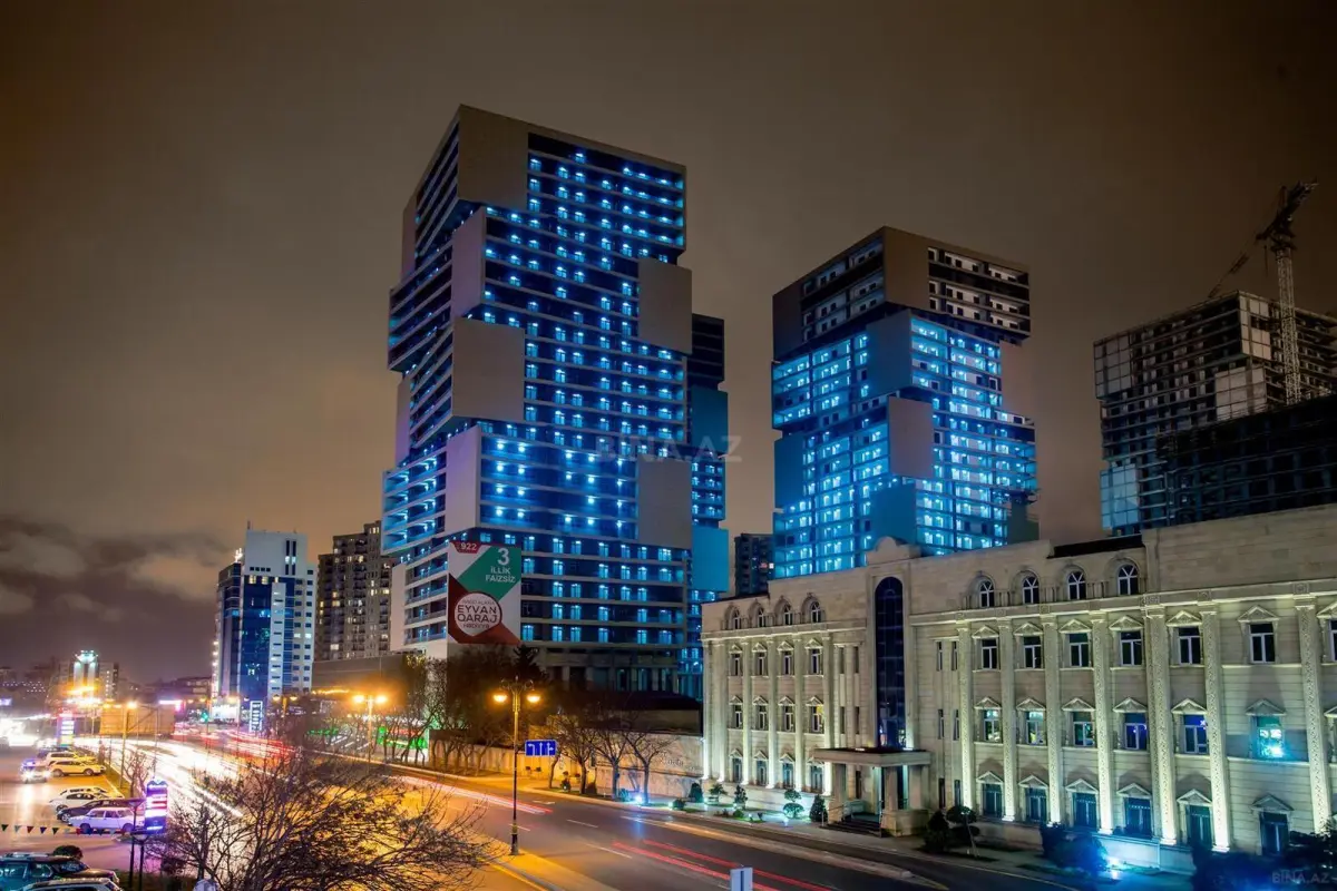 Satılır 2 otaqlı mənzil 103.5 m²