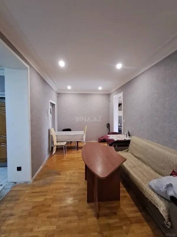 Kirayə verilir 5 otaqlı mənzil 150 m²