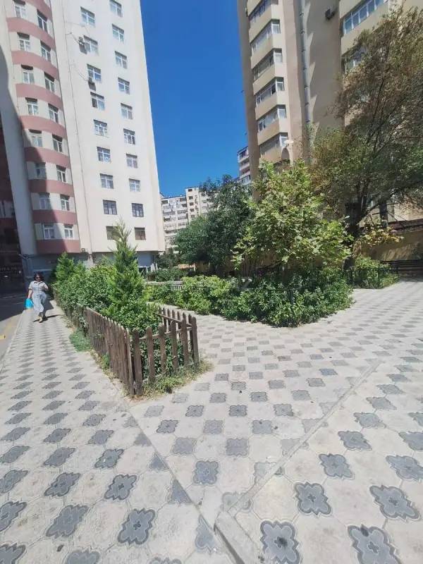Satılır 2 otaqlı mənzil 86 m²