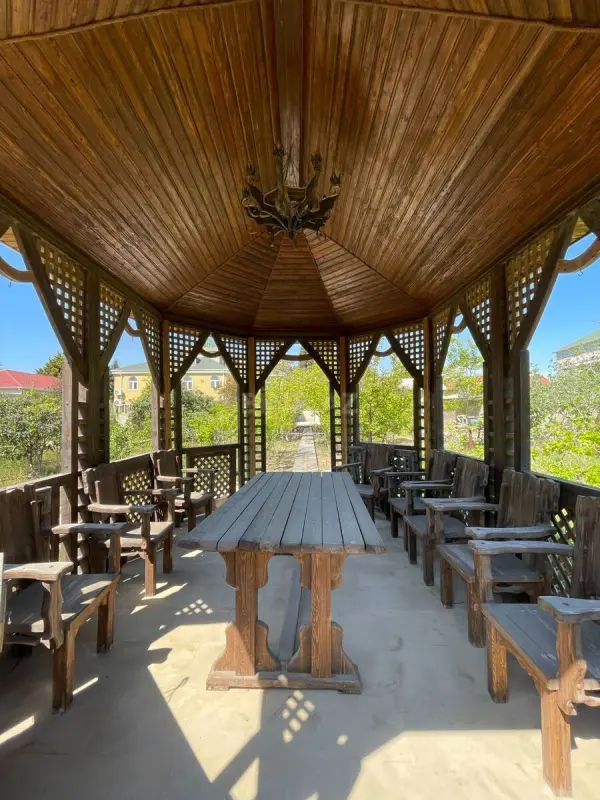 Satılır 6 otaqlı həyət evi 300 m²