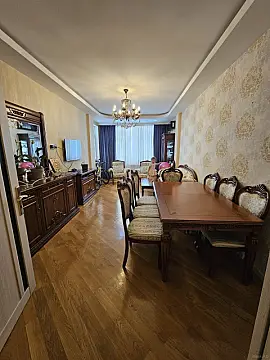 Satılır 3 otaqlı mənzil 105 m² — Bakı 3 otaq 105.00 m²