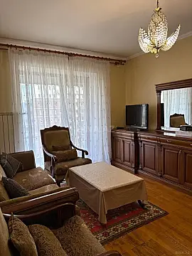 Kirayə verilir 3 otaqlı mənzil 80 m² — Bakı 3 otaq 80.00 m²