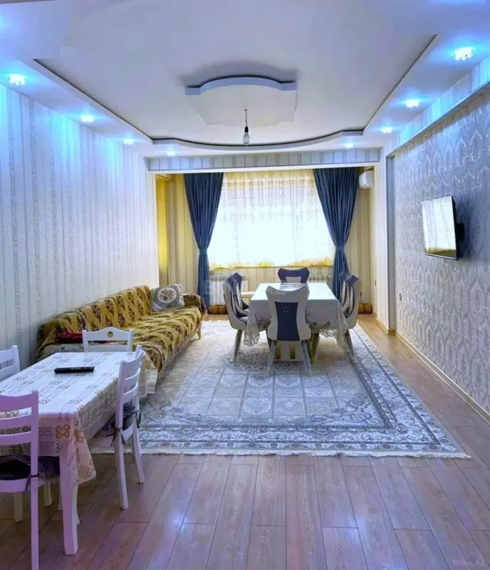Kirayə verilir 2 otaqlı mənzil 100 m²