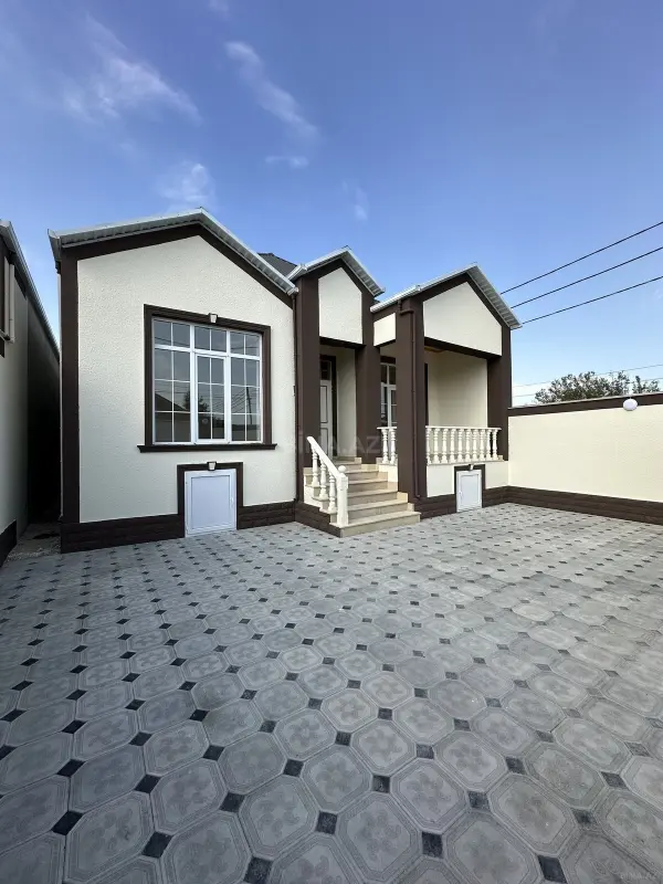 Satılır 4 otaqlı həyət evi 130 m²