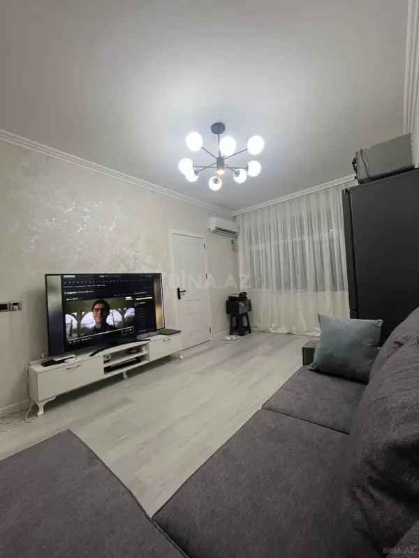 Satılır 2 otaqlı mənzil 45 m²
