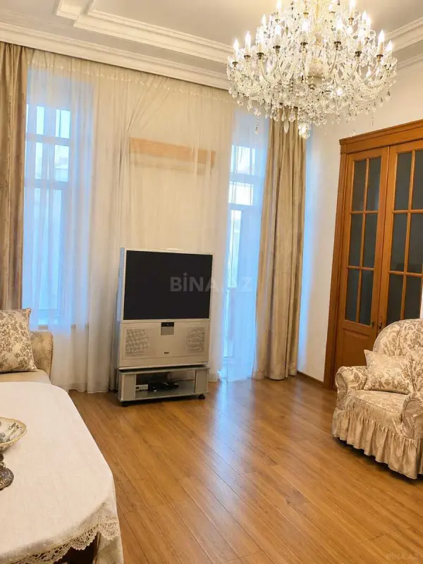 Kirayə verilir 3 otaqlı mənzil 85 m²