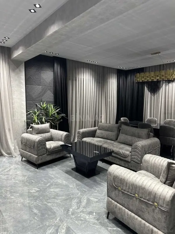 Kirayə verilir 3 otaqlı mənzil 160 m²