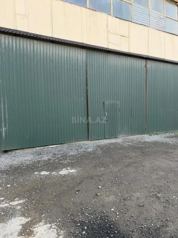 Kirayə verilir obyekt 2300 m²