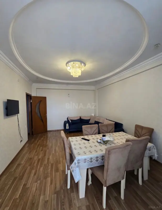 Kirayə verilir 2 otaqlı mənzil 60 m²