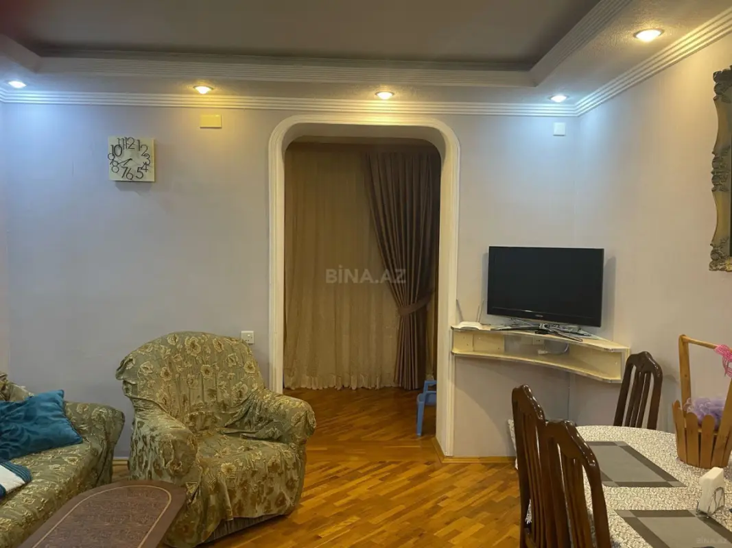 Kirayə verilir 3 otaqlı mənzil 85 m²