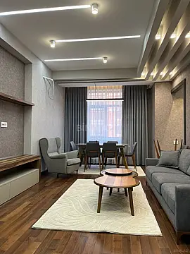 Kirayə verilir 3 otaqlı mənzil 107 m² — Bakı 3 otaq 107.00 m²