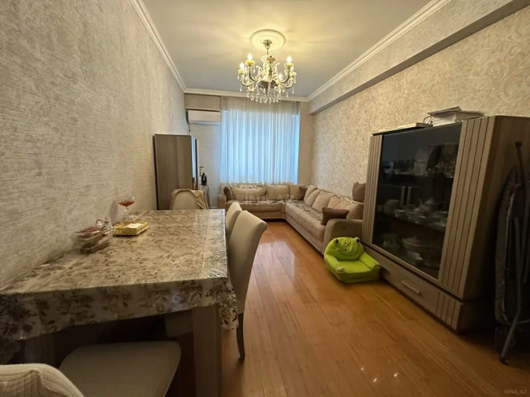 Satılır 3 otaqlı mənzil 83 m²
