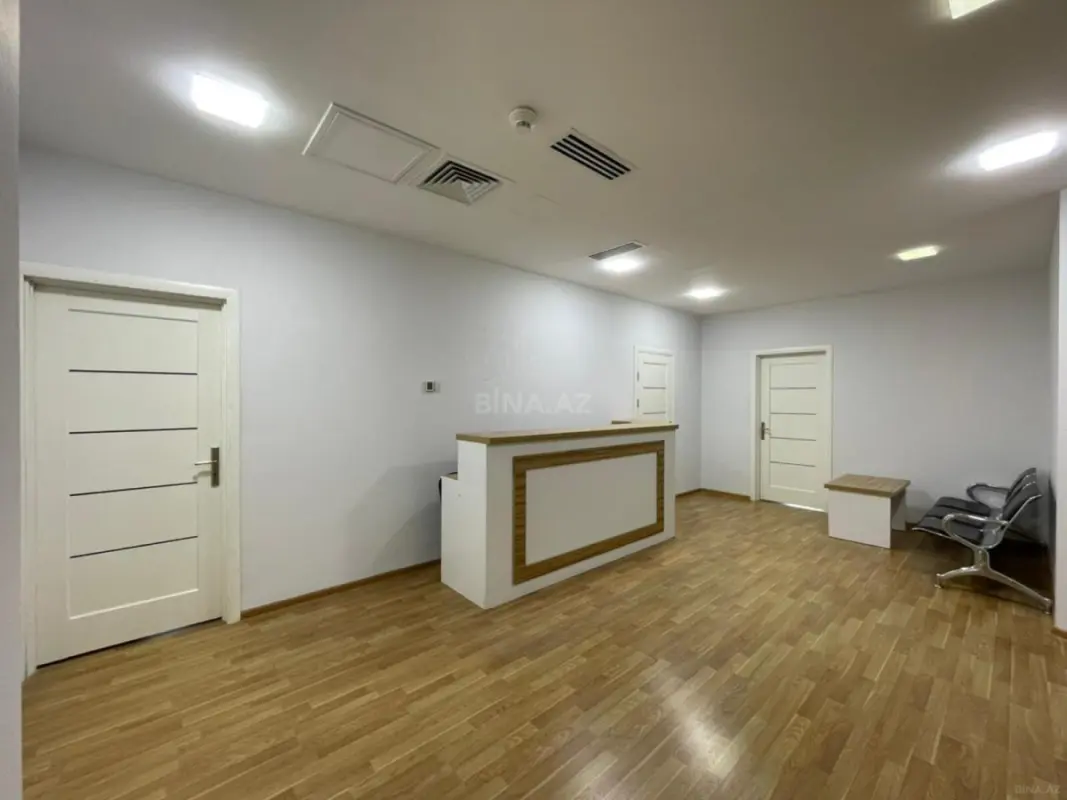 Kirayə verilir 4 otaqlı ofis 231 m²