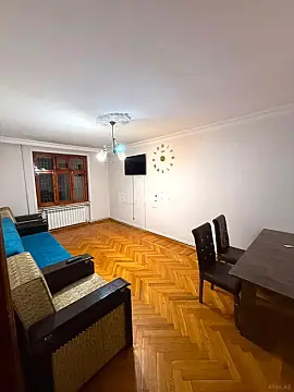 Kirayə verilir 3 otaqlı mənzil 90 m² — Bakı 3 otaq 90.00 m²