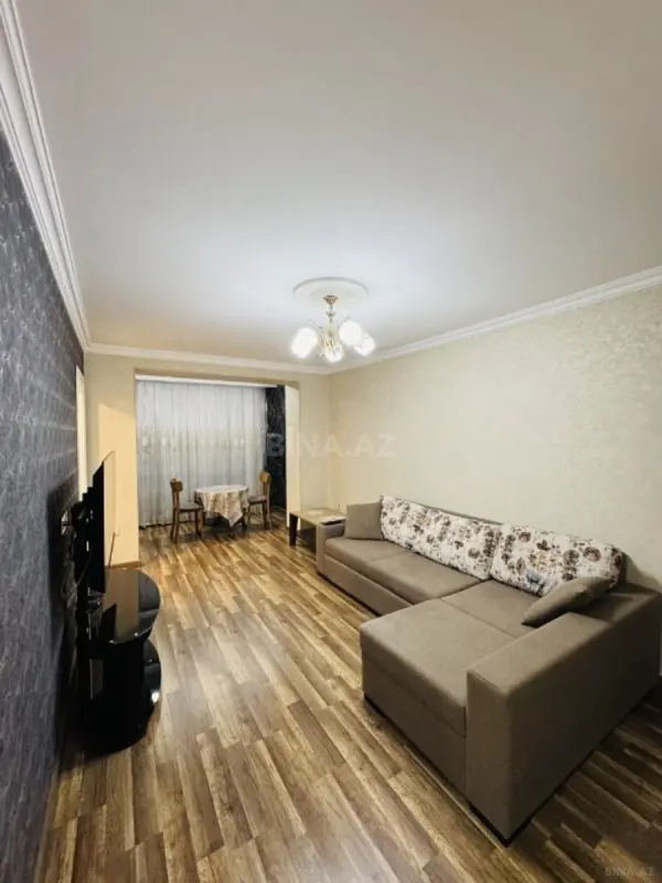 Kirayə verilir 2 otaqlı mənzil 50 m²