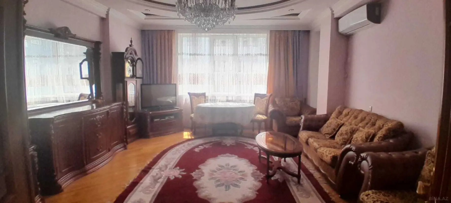 Kirayə verilir 2 otaqlı mənzil 120 m²