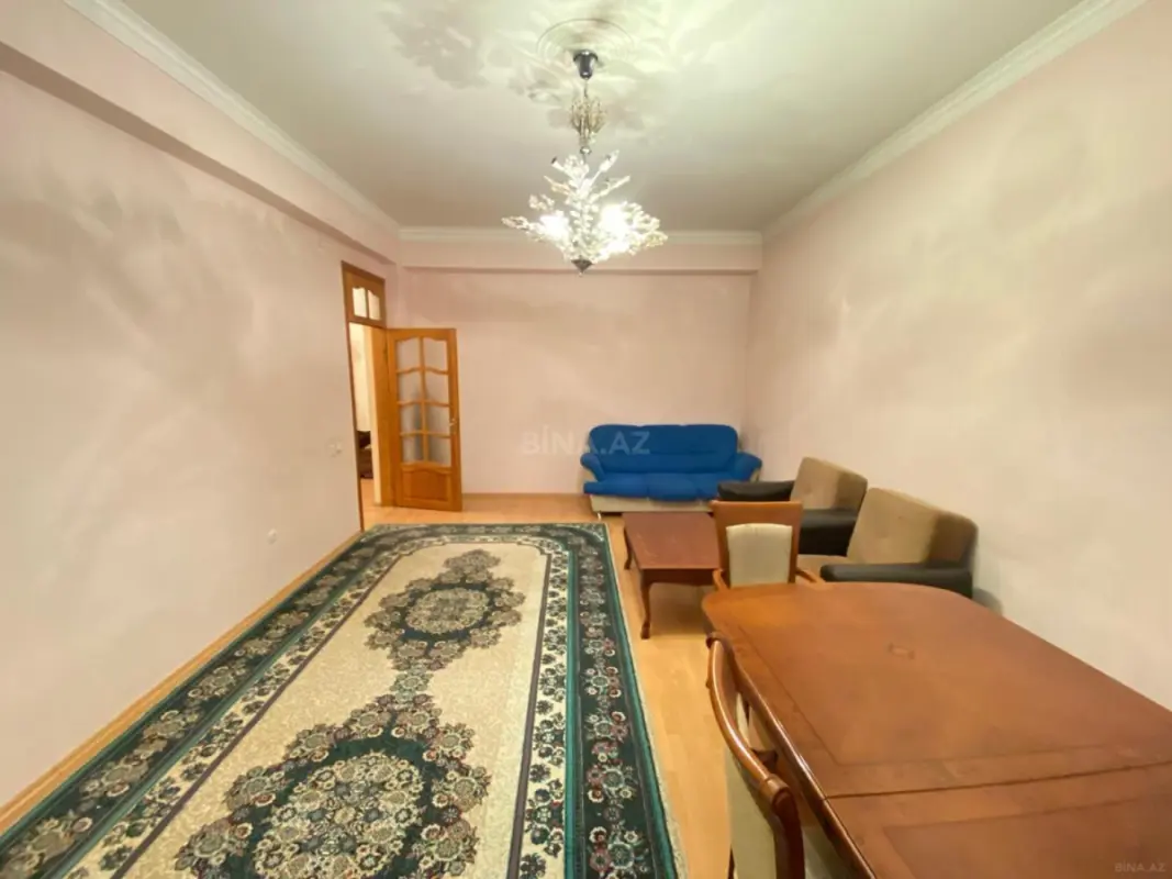 Kirayə verilir 3 otaqlı mənzil 120 m²