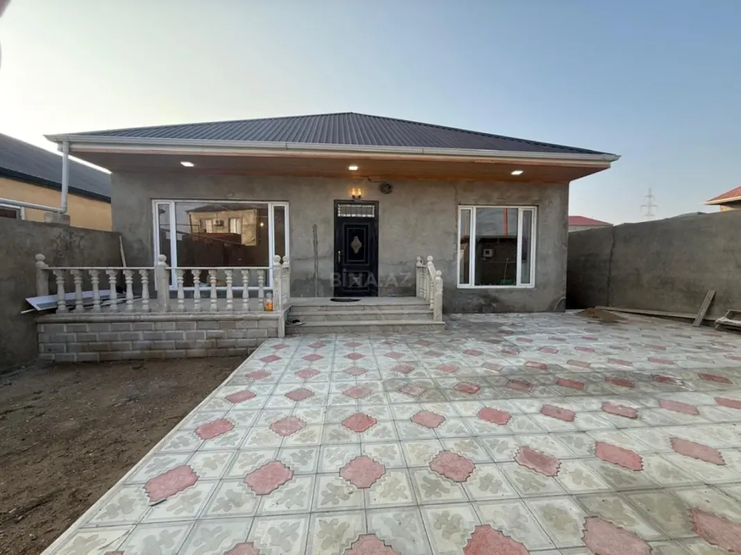 Satılır 3 otaqlı həyət evi 101 m²